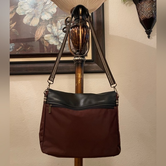 Zare Man please check all picture of condition - Picture 3 of 17